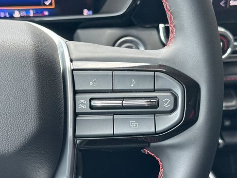 New 2025 Chevrolet Colorado Z71 w/ Midnight Edition image 27