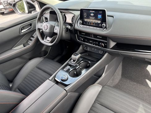 New 2026 Nissan Rogue SV image 23