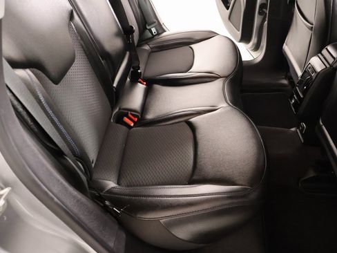 Used 2022 Jeep Compass Latitude image 13