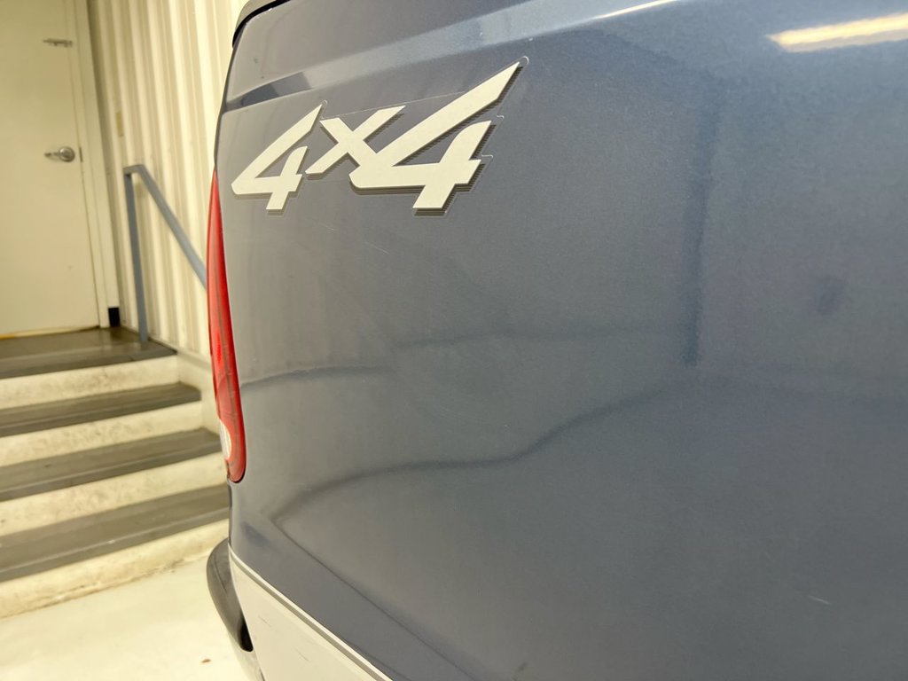 Used 2004 Ford F350 XL AWD/4WD image 30