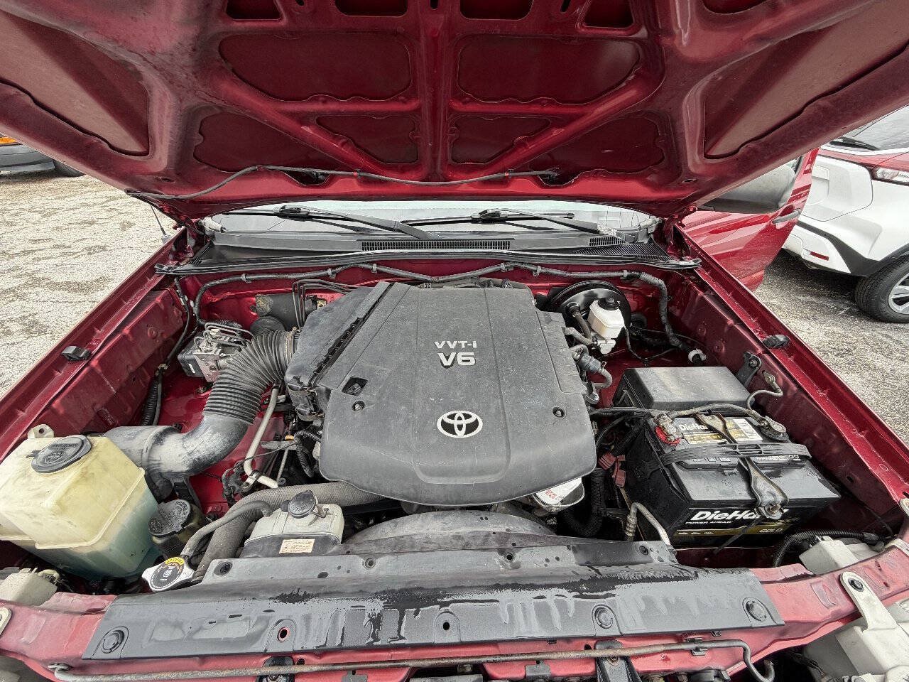 Used 2006 Toyota Tacoma PreRunner RWD image 25
