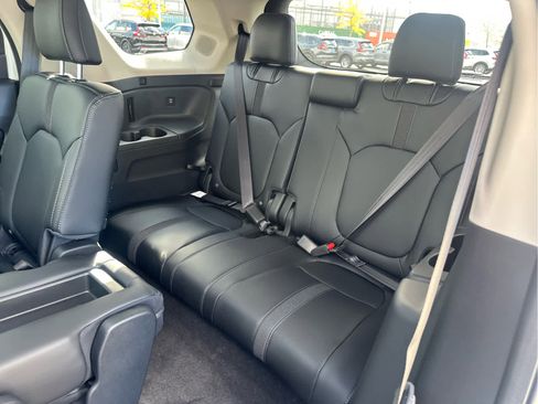 New 2025 Honda Pilot Touring image 50