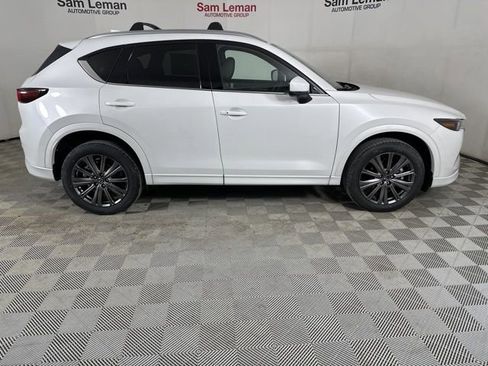 New 2025 MAZDA CX-5 Signature image 24