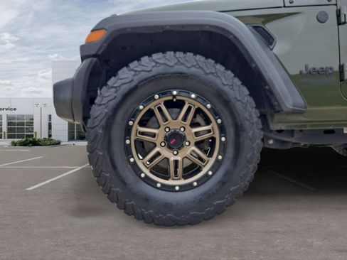 Used 2021 Jeep Wrangler Sport AWD/4WD image 10