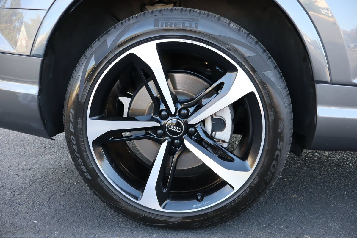 Used 2019 Audi Q7 3.0T Prestige w/ Prestige Package AWD/4WD image 47