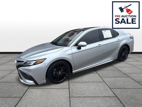Used 2024 Toyota Camry XSE w/ Cold Weather Package FWD image 1