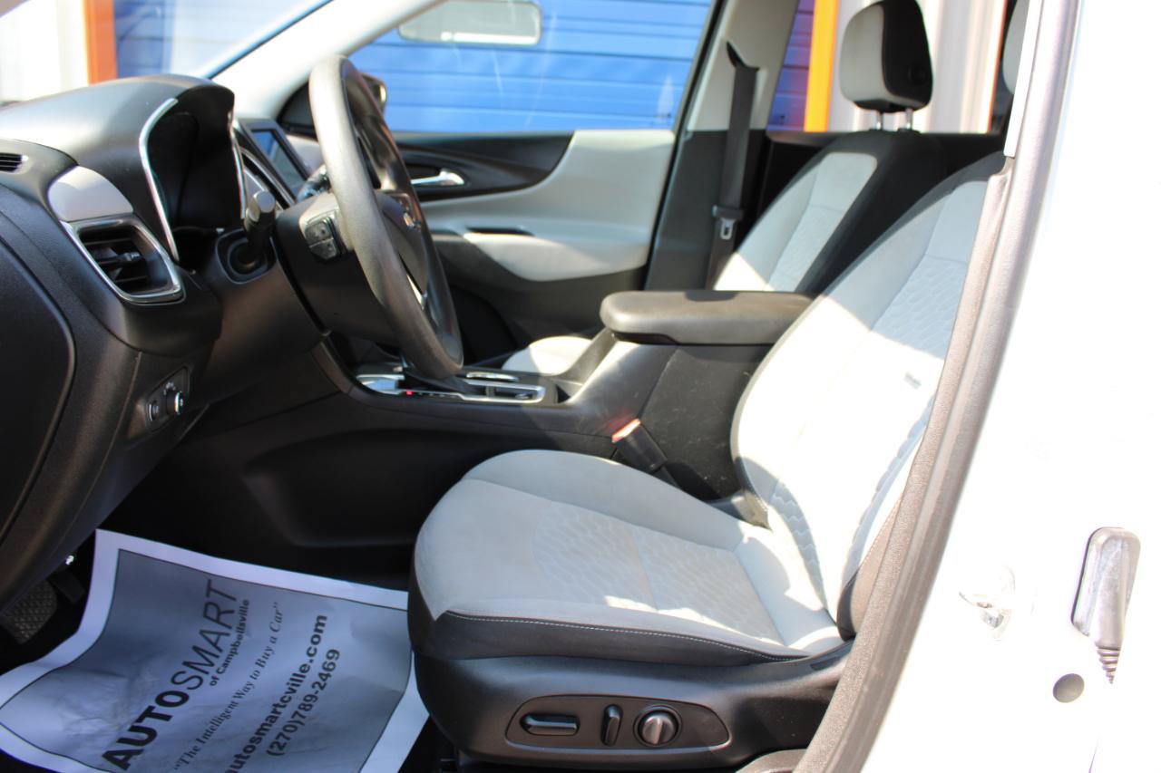 Used 2020 Chevrolet Equinox LT FWD image 17