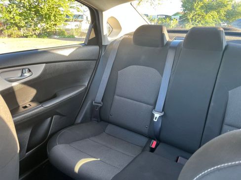 Used 2024 Kia Forte LXS image 32