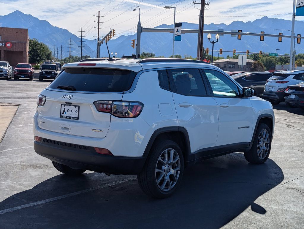 Used 2022 Jeep Compass Latitude AWD/4WD image 4