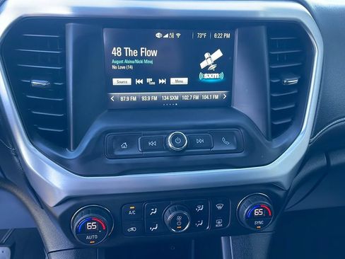 Used 2019 GMC Acadia SLE FWD image 23
