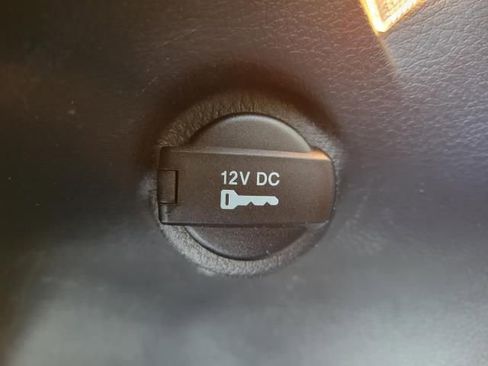 Used 2018 Jeep Compass Limited w/ Navigation Group image 9