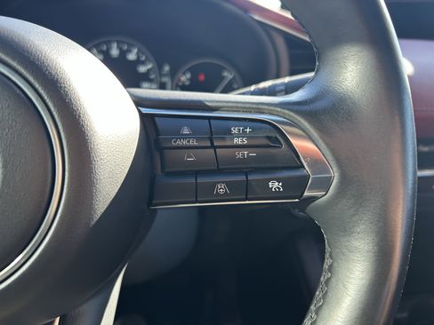 Certified 2025 MAZDA MAZDA3 Hatchback w/Premium Plus Pkg image 16