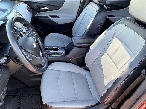 Used 2020 Chevrolet Equinox Premier image 6