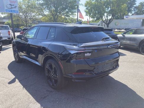 New 2025 Chevrolet Equinox EV RS w/ Convenience Package II image 5