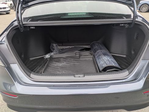 Used 2025 Honda Accord SE image 29