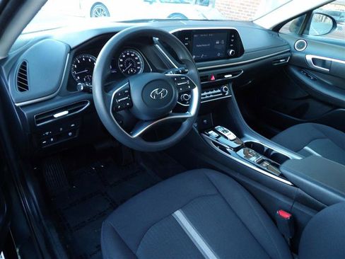 Used 2022 Hyundai Sonata SE image 11