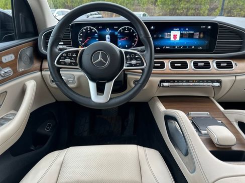 Used 2022 Mercedes-Benz GLE 350 image 2