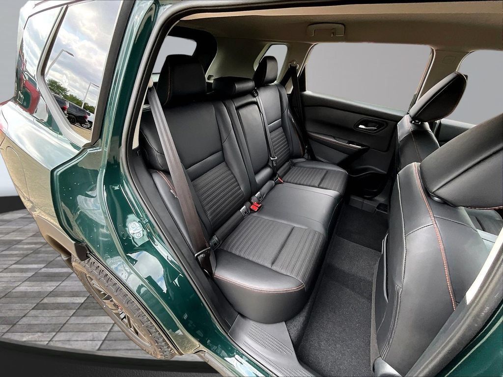 Used 2026 Nissan Rogue SV w/ Rock Creek Premium Package AWD/4WD image 9
