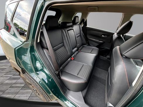 Used 2026 Nissan Rogue SV w/ Rock Creek Premium Package AWD/4WD image 9
