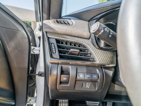 Used 2018 Cadillac CTS V w/ Luxury Package image 27