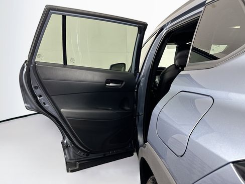 Used 2024 Toyota Corolla Cross XSE w/ Convenience Package image 26