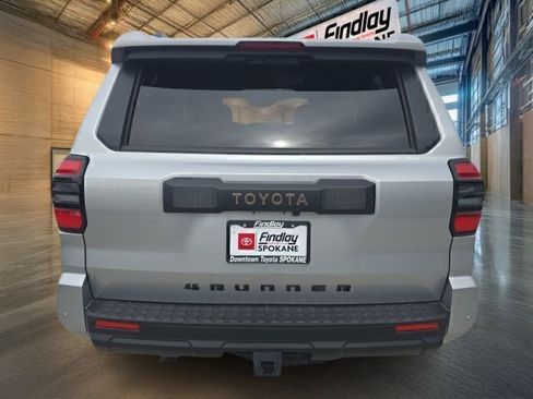 Certified 2025 Toyota 4Runner TRD Off-Road Premium image 6