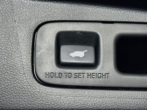 Used 2024 Honda CR-V EX-L image 30