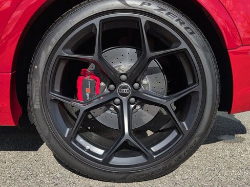 New 2025 Audi RS Q8 performance image 33