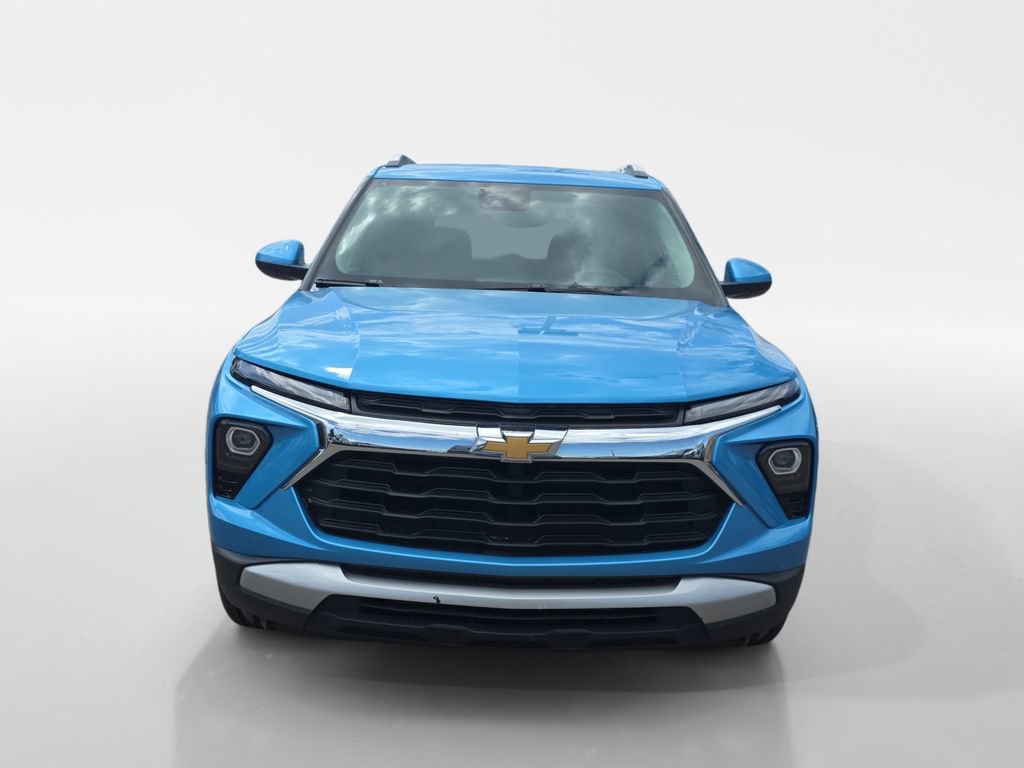 Used 2025 Chevrolet TrailBlazer LT AWD/4WD image 9