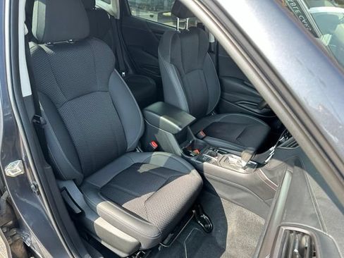 Used 2022 Subaru Forester Premium AWD/4WD image 11
