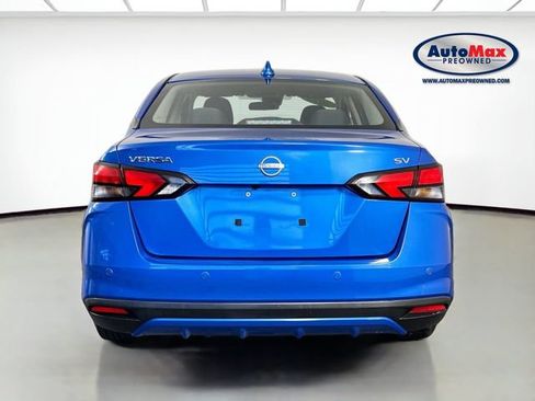 Used 2023 Nissan Versa SV FWD image 7