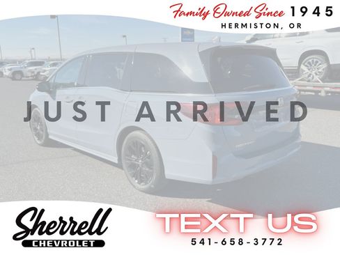 Used 2025 Honda Odyssey Sport-L image 3