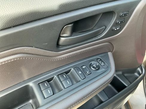 Used 2018 Honda Odyssey EX-L image 11
