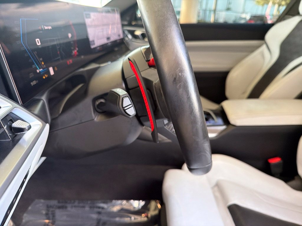 Used 2025 BMW M4 Competition RWD image 43
