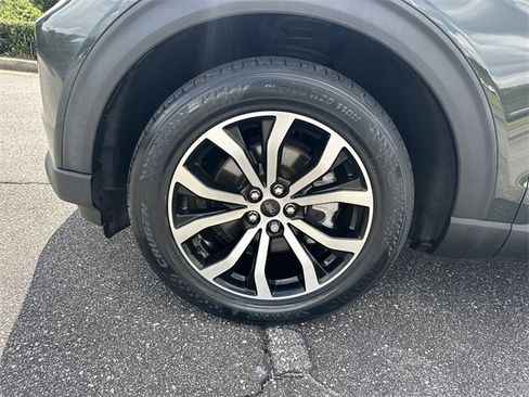 Used 2022 Ford Explorer ST-Line w/ Class IV Trailer Tow Package image 11