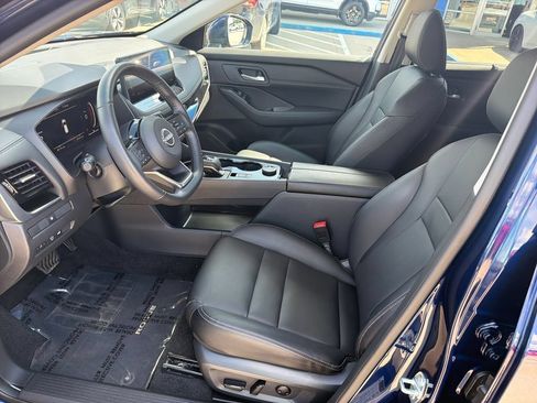 Used 2024 Nissan Rogue SL w/ SL Premium Package AWD/4WD image 11