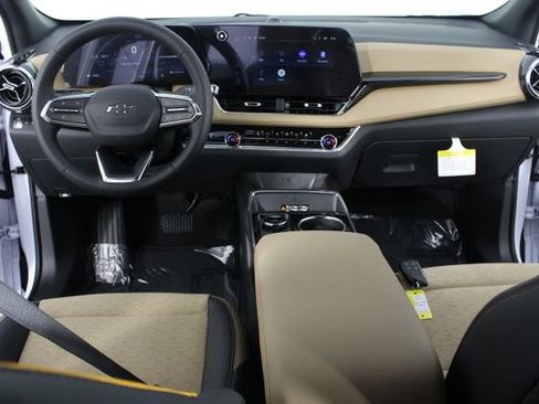 New 2026 Chevrolet Equinox ACTIV image 9