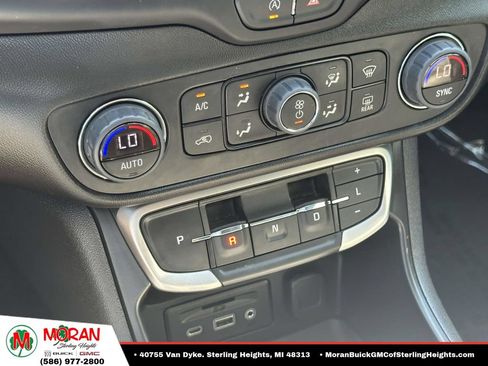 Certified 2023 GMC Terrain SLT FWD image 26