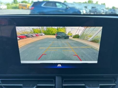 Used 2024 Chevrolet Trax ACTIV w/ Driver Confidence Package image 14