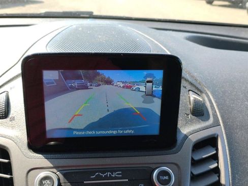 Used 2022 Ford Transit Connect XLT FWD image 28