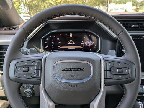 New 2026 GMC Sierra 1500 Denali w/ Denali Reserve Package image 28
