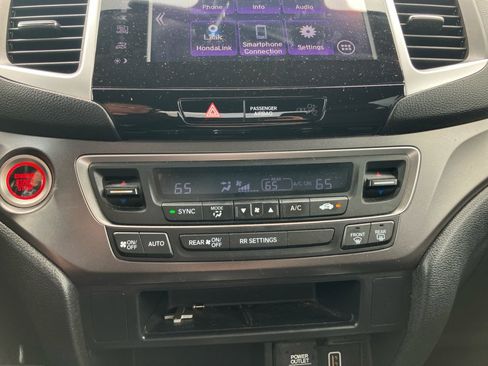 Used 2020 Honda Ridgeline Sport image 20