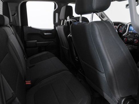 Used 2019 Chevrolet Silverado 1500 LT image 34