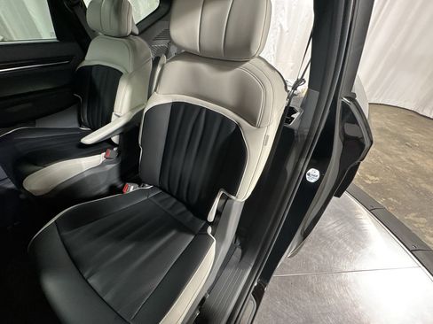 New 2026 Kia EV9 GT-Line image 30