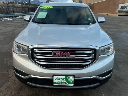 Used 2019 GMC Acadia SLE image 17