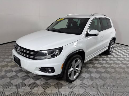 Used 2016 Volkswagen Tiguan R-Line AWD/4WD image 9
