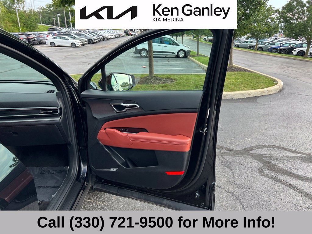 Certified 2024 Kia Sportage SX AWD/4WD image 57