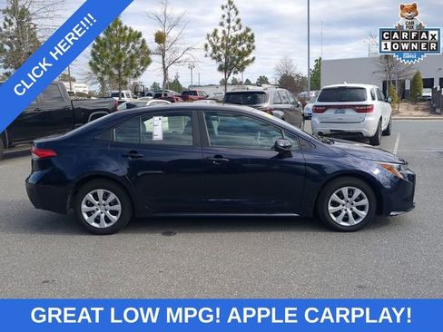 Used 2024 Toyota Corolla LE image 3