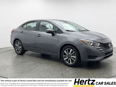 Used 2025 Nissan Versa SV FWD image 1