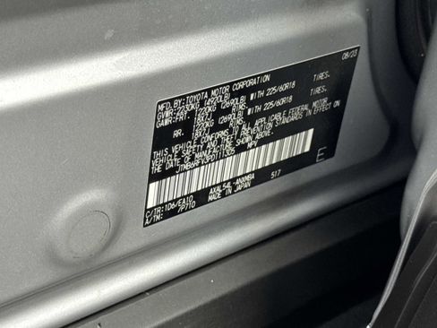 Used 2023 Toyota RAV4 XLE Premium image 32